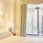 Hotel Roger Smith
