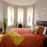 Tuk Ahoy - Sunset Suite 2B With Shared Spaces