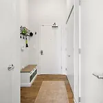 Restful Studio Apartment In Nyc!