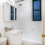 Apartment 105-1g Park Ave Location Value Sleeps3