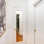 Apartment 105-1g Park Ave Location Value Sleeps3