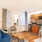 Apartment 105-1g Park Ave Location Value Sleeps3 *