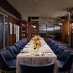 Loews Regency Hotel 5*