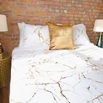 New York Style Stay Near Central Park