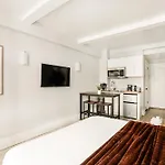 Apartment 73-1004 New Uws Doorman Gym New York