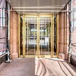 Ues 1Br W Doorman Elevator Gym Pool Nyc-808