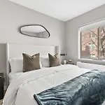 Top Notch 2 Bedroom Minutes From Central Park