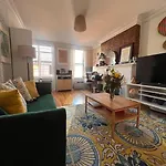 Long Term Studio Upper East Side Manhattan