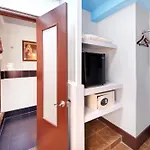 Chelsea Pines Hotel 3*