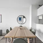 Inviting 2bedroom 2bath New York