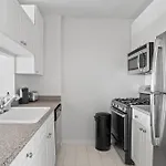 Inviting 2bedroom 2bath * New York