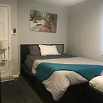 30 Mins To Times Sq!!!!