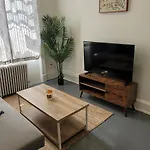 Apartment Superlative Midtown Manhattan *