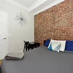 Monthly Nyc Rentals - 3 Bedroom Unit With Private Roof