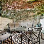 Monthly Nyc Rentals- Gorgeous 2 Bedroom Unit