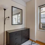 Murray Hill 2br W Wraparound Terrace Nr Park Nyc-1347 Apartment *