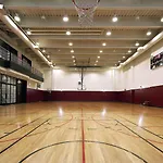 Blueground Hudson Yards Gym Rock Arcade Nyc-1453