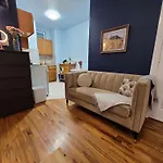 Nyc Studio Long Stays Near Columbia Presby