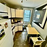 2 Bedrooms Flat 5 Minutes From Times Square New York