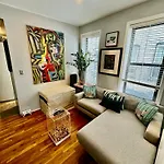 2 Bedrooms Flat 5 Minutes From Times Square New York