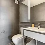 Super Stunning Views With Amazing 2 Beds 1,5 Bath *
