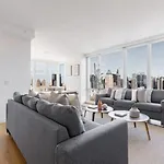 Super Stunning Views With Amazing 2 Beds 1,5 Bath Apartment New York