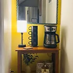 Nyc Cozy Private Bedroom With Free Parking & Near Subway - Business & Tourists
