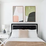 75-4A Brand New 3Br Prime Ues W D In Unit