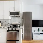 1 Bedroom Gem In Prime Location Of Nyc