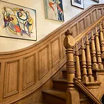 Harlem Brownstone Apartment