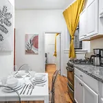 2 Bedroom Hidden Upscale Oasis New York