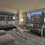 Loews Regency 5*