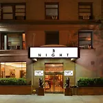 Hotel Night Broadway