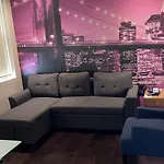 Night Broadway Hotel 3*