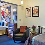 Chelsea Pines Hotel