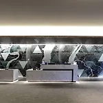 Courtyard Long Island City/New York Manhattan View