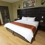 Hotel The Queens New York