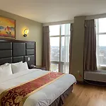 The Queens Hotel