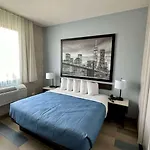 Super 8 By Wyndham Brooklyn Pennsylvania Ave 2* New York