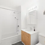 Beautiful And Spacious 2 Bed 2 Bath - Elevator New York