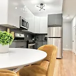 Large 4 Bedroom Nyc Property