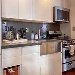 Apt5 - East Harlem, Manhattan By Monthier