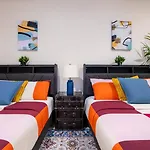 3 Bedroom Cozy Home In Manhattan Valley