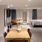 Hotel Rose Near Yankee Stadium *