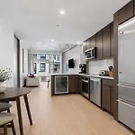 Modern 2Br Penthouse In Chelsea With Washer And Dryer And Elevator