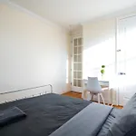 Harlem, Manhattan 4-Bedroom Penthouse I 2-Bathroom