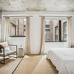 Modern 2br Penthouse In Chelsea With Washer And Dryer And Elevator New York