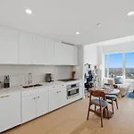 Greenpoint 1 Bedroom W Work Setup By Anyplace - 11752 Apartment *
