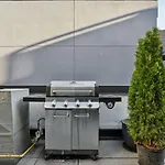 Modern 2br Penthouse In Chelsea With Washer And Dryer And Elevator Apartment New York