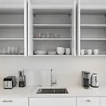 Greenpoint 1 Bedroom W Work Setup By Anyplace - 11752 * New York